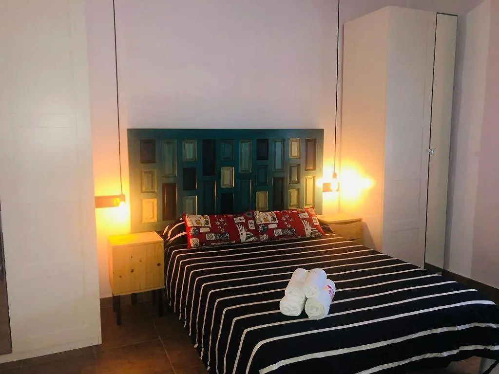 קוניל דה לה פרונטרה Casa Rural Mendoza Solo Familias קוניל דה לה פרונטרה